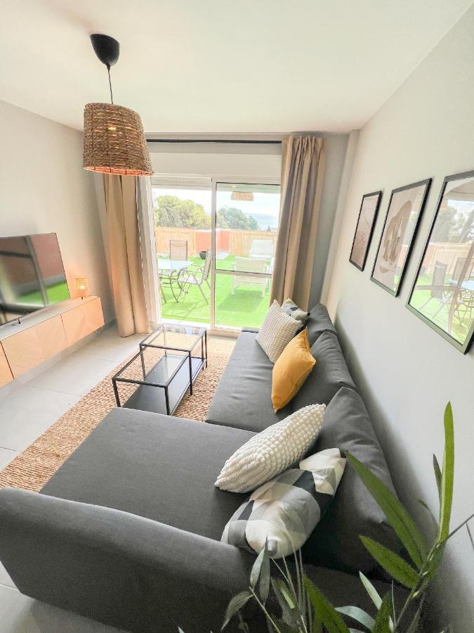 Cozy Apartment With Large Terrace Torremolinos Dış mekan fotoğraf