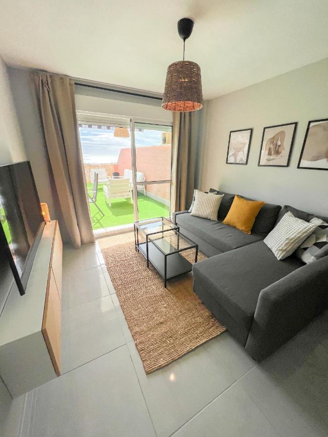 Cozy Apartment With Large Terrace Torremolinos Dış mekan fotoğraf