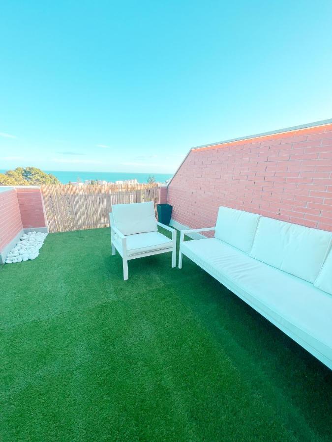 Cozy Apartment With Large Terrace Torremolinos Dış mekan fotoğraf